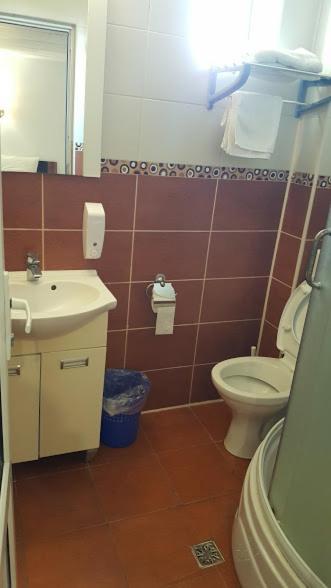 Hotel Viva Ploiesti Bagian luar foto